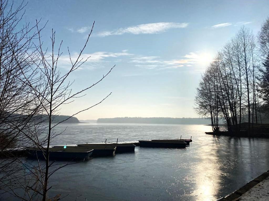 Ferienhaus Direkt Am See Uckermark 滕普林 外观 照片
